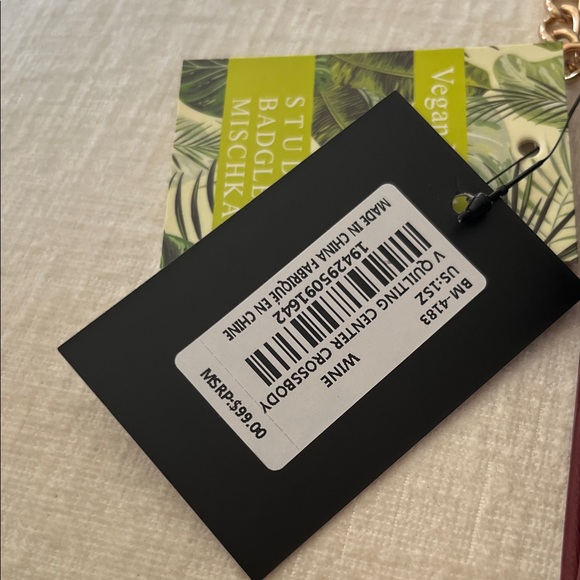 Badgley Mischka Wine Chevron Clutch with Gold Chain - Picture 3 of 16